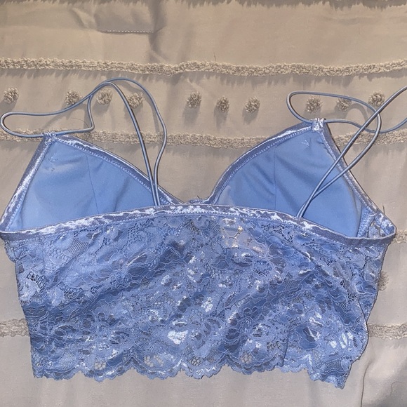 light blue top - Picture 2 of 2